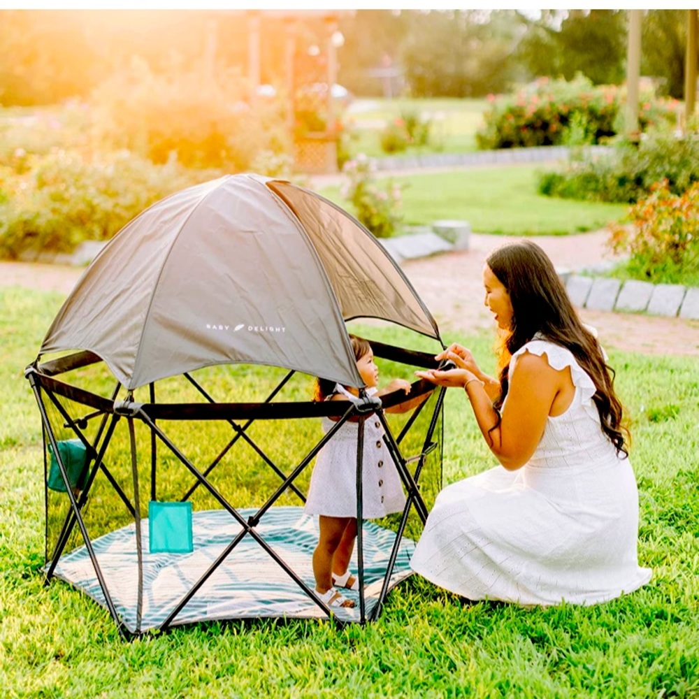 BABY DELIGHT PORTABLE PLAY YARD WITH CANOPY 💛💙